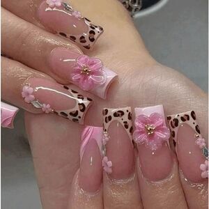 NEW 24pcs/Set Press On Nails Sweet Leopard Pring - JUST ADORABLE!!!